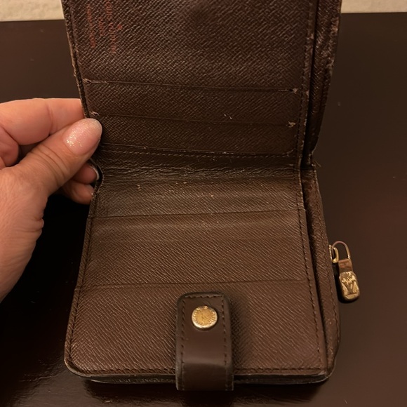 Louis Vuitton damier wallet. Good condition - Picture 3 of 11